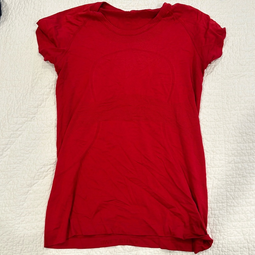 Lululemon Red Swiftly